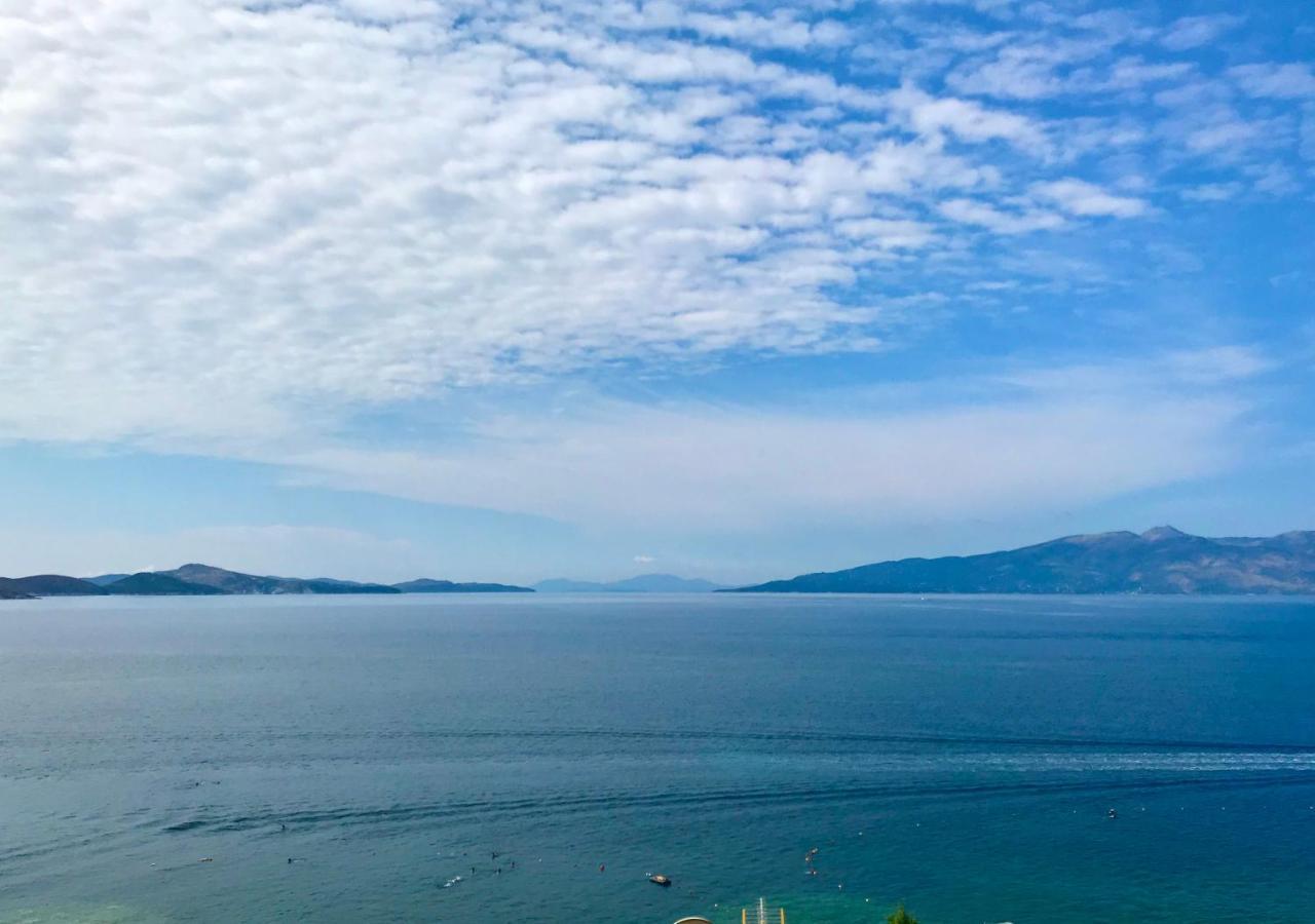 SarandëAmazing Viewアパートメント エクステリア 写真